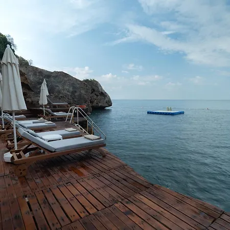 Perge - Adult Only 18 Hotel