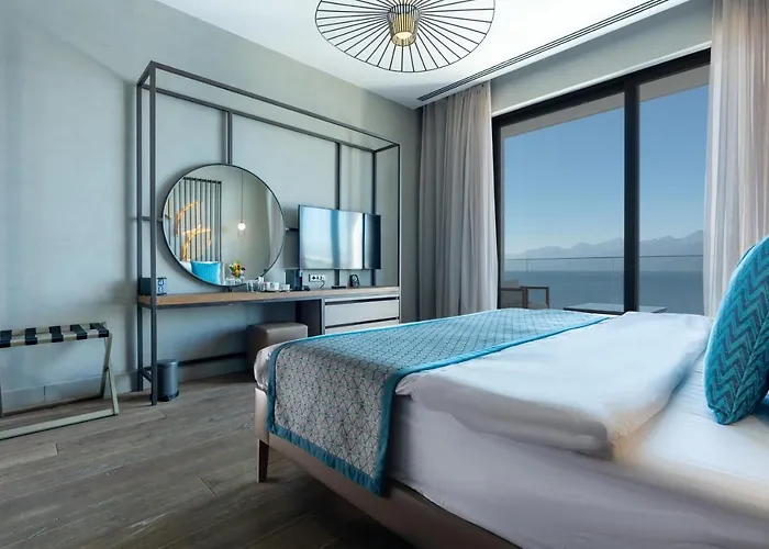 Perge - Adult Only 18 Hotel