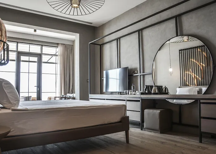 Perge - Adult Only 18 Hotel