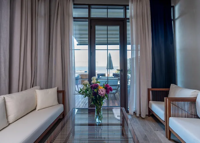 Perge - Adult Only 18 Hotel
