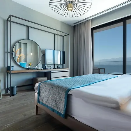 Perge - Adult Only 18 Hotel