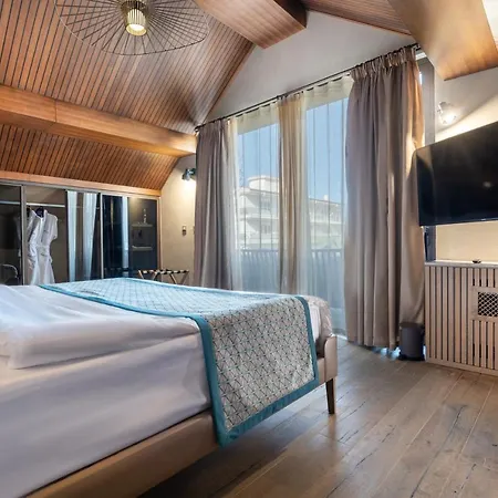 Perge - Adult Only 18 Hotell 4*