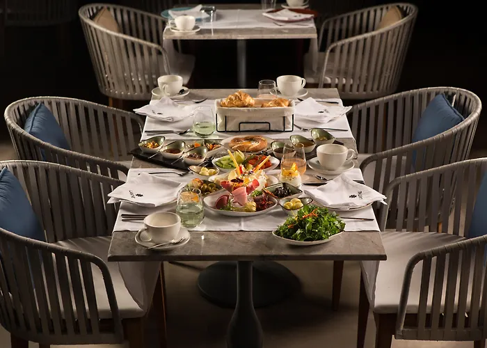 Perge - Adult Only 18 Hotel