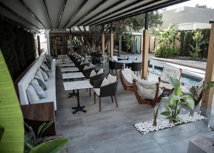 Perge - Adult Only 18 Hotel