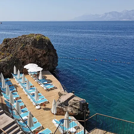 Perge - Adult Only 18 Hotel